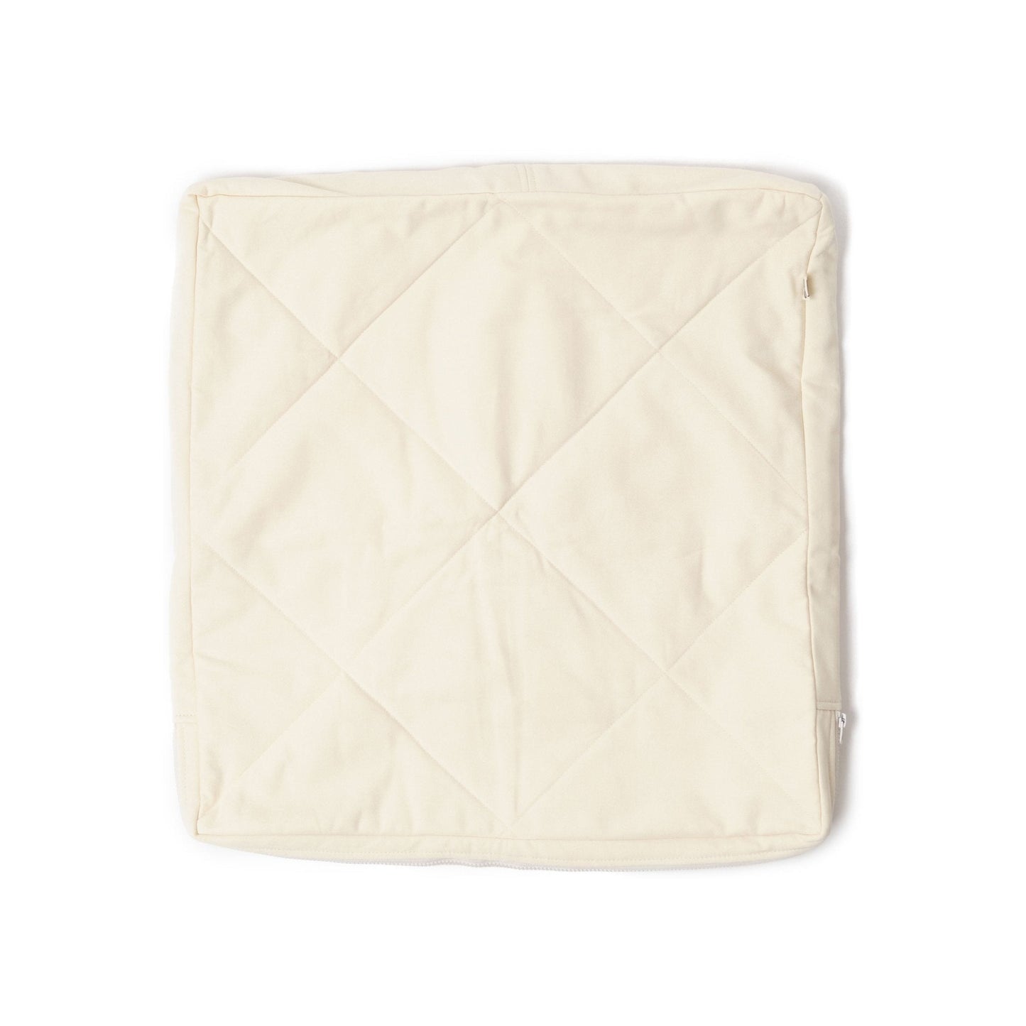 Cover with a zipper